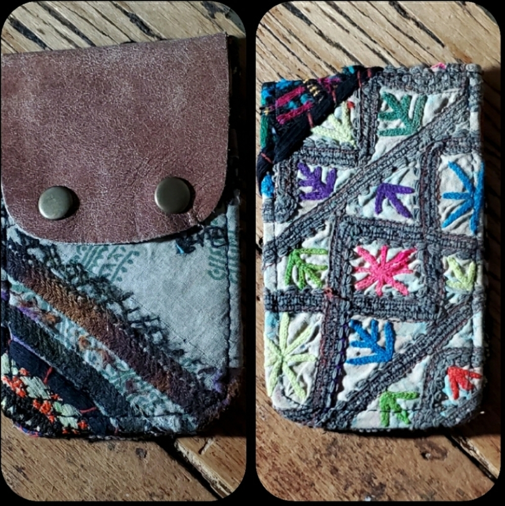 🥂🕺 Free People Boho Embroidered Repurposed vtg banjara hippie Wallet card case